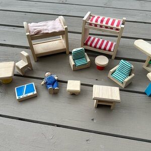Melissa and Doug Wooden Dollhouse Furniture lot of 19